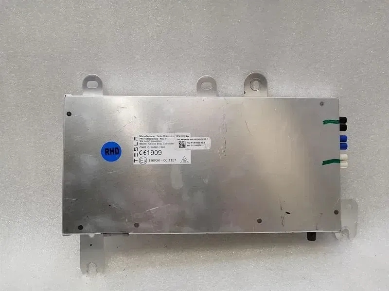 Купить Tesla model x p100d модуль электронный 1081023-00-b модуль плита ecu bcm