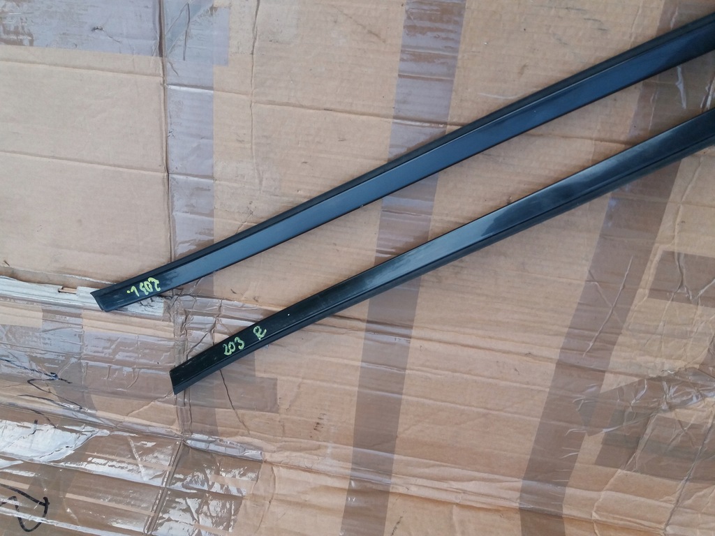 фото №4, Молдинг скло перед лобове mercedes w203 coupe