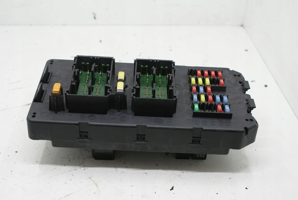 фото №1, Jeep grand cherokee wk коробка bsi 56049915aa bdb