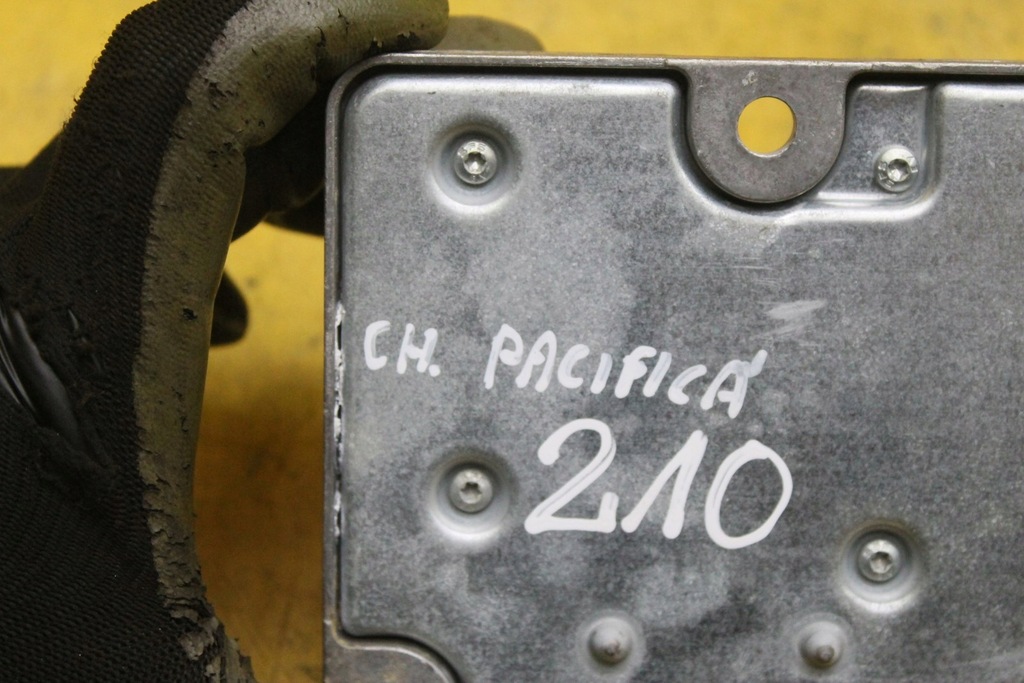 фото №6, Модуль датчик подушка безпеки 04606931ac pacifica i