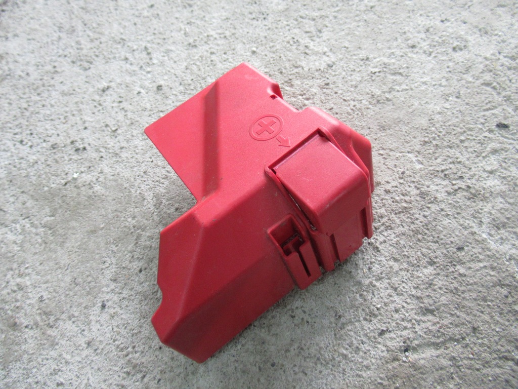 фото №1, Dacia jogger 2023 1.0 tce клема захист клеми