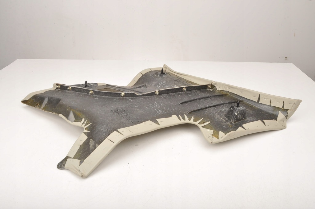 фото №14, Aston martin db9 защита обшивка задняя 4g43-311a20-ab