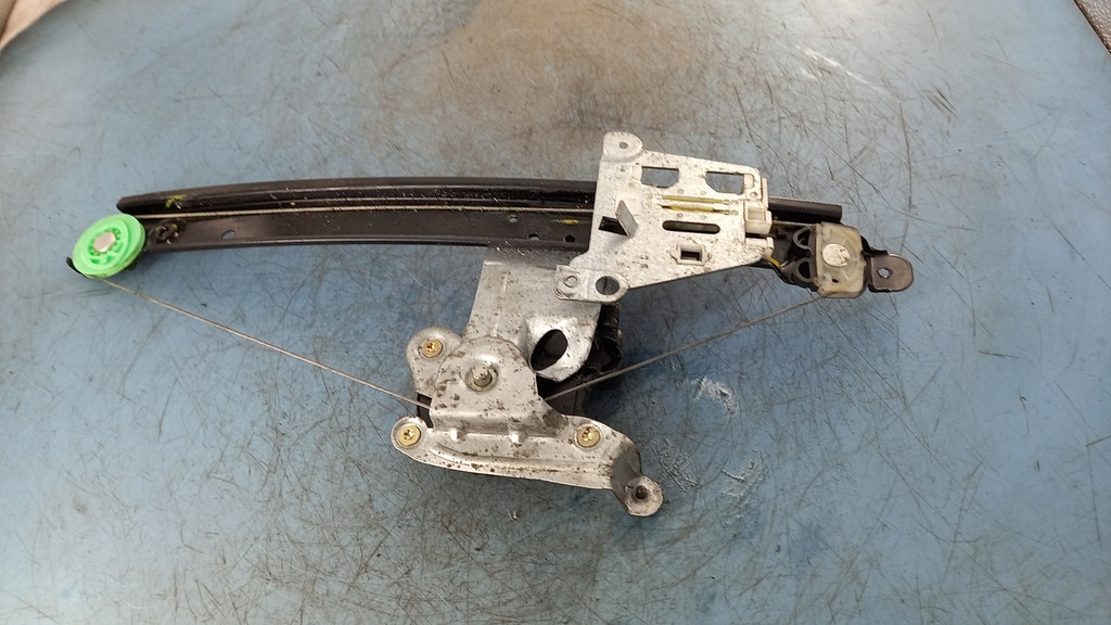 фото №1, Подъемник стекло правый задняя volvo v70 ii 2.4d5 01r