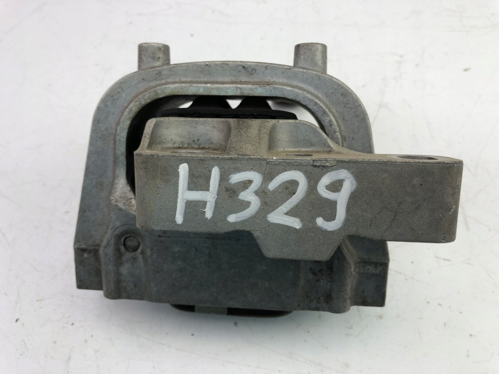 фото №7, Vw golf vii кронштейн подушка двигуна 5q0199262cr