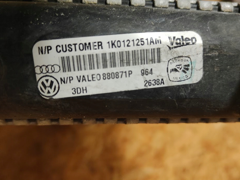 Радиатор воды vw golf v passat touran 1k0121251am с Разборки