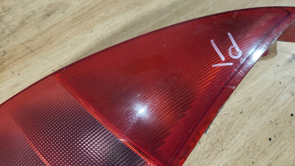 фото №5, Лампа правый задняя citroen c3 i 02- hb 5d