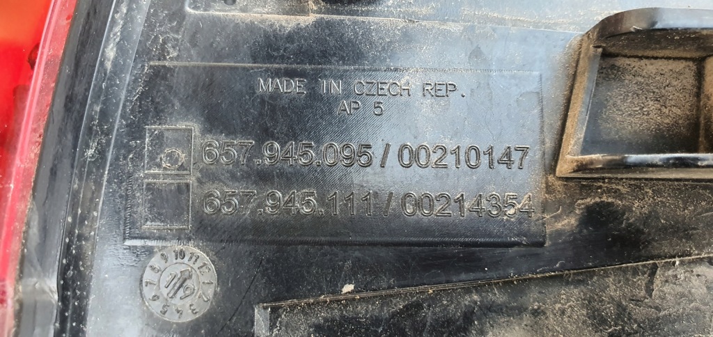 Skoda scala 2019- фара задня led ліва задній лівий Оригінал