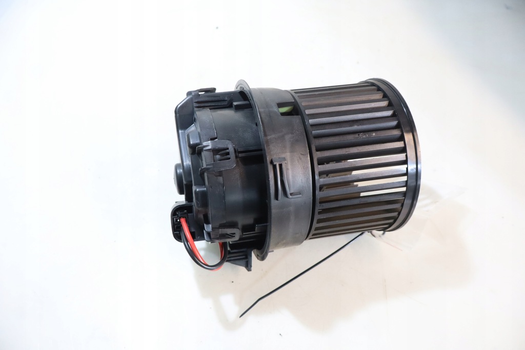 фото №1, Повітродувка обдув peugeot 208 i lift