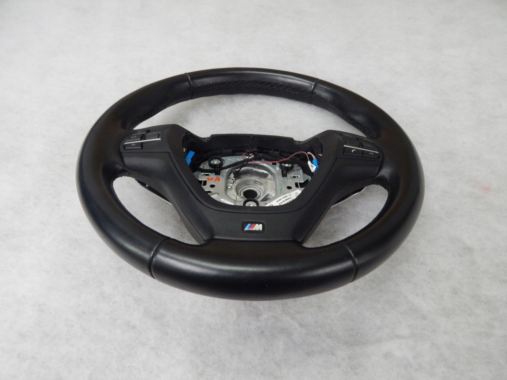 фото №7, Bmw x3 x4 f25 f26 - воздуховод лепестки переключения m-pakiet or