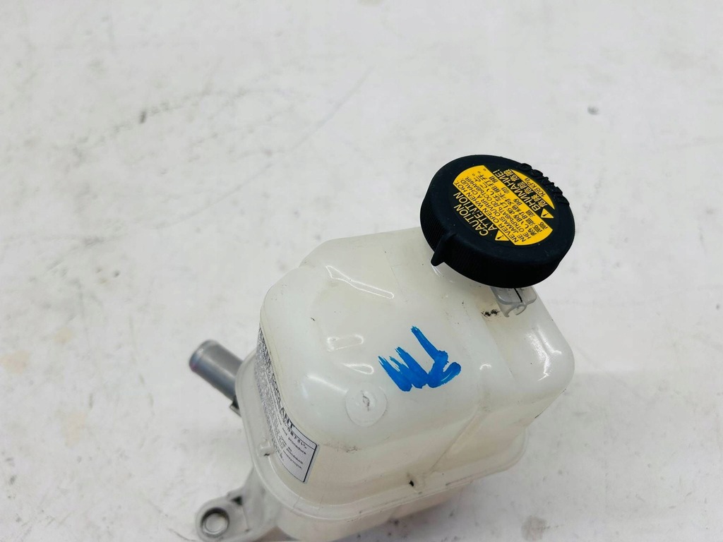 фото №6, Prius plus+ prius iii бачок расширительный охлаждающая жидкость жидкость малый