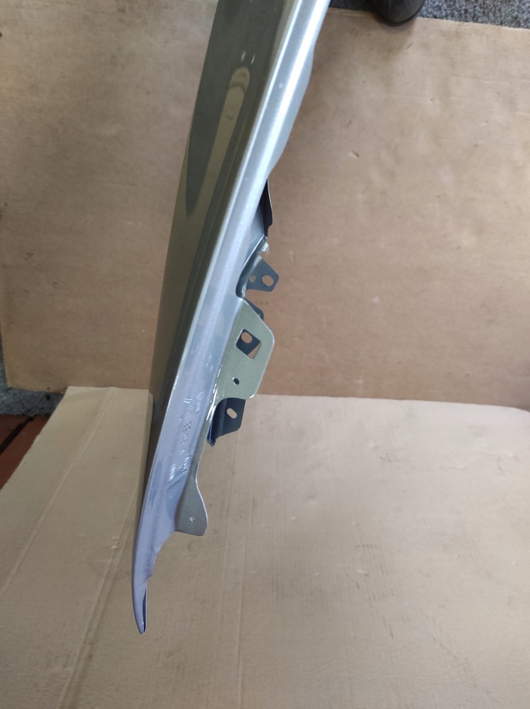 Крыло  правый  audi q5 09.08-06.12 lx1y Доставка