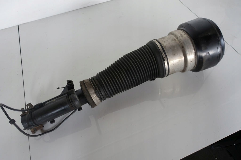 фото №6, Mercedes w221 амортизатор airmatic перед правий передній s-klasa