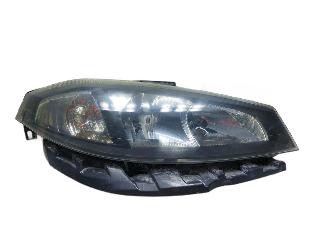 фото №1, Лампа права перед 8200481197 renault laguna ii