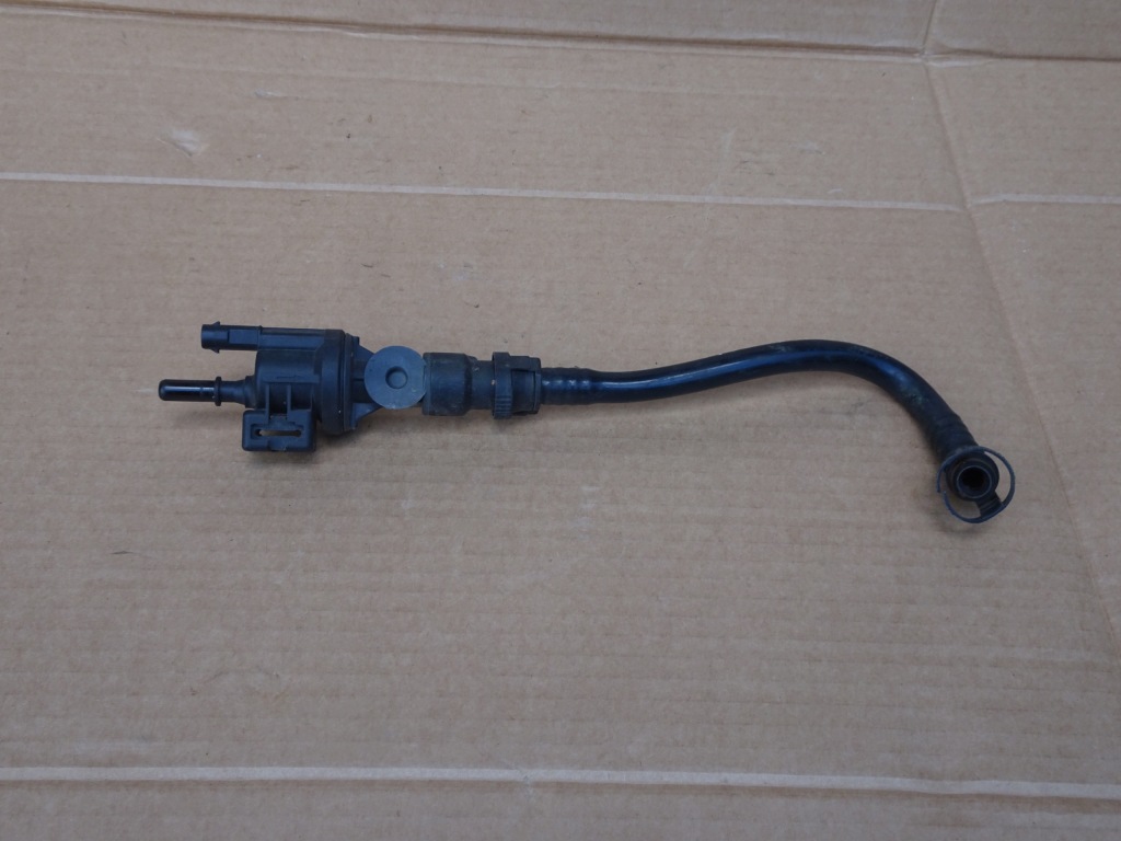Купити Mini cooper f55 клапан odpowietrzając 7621174