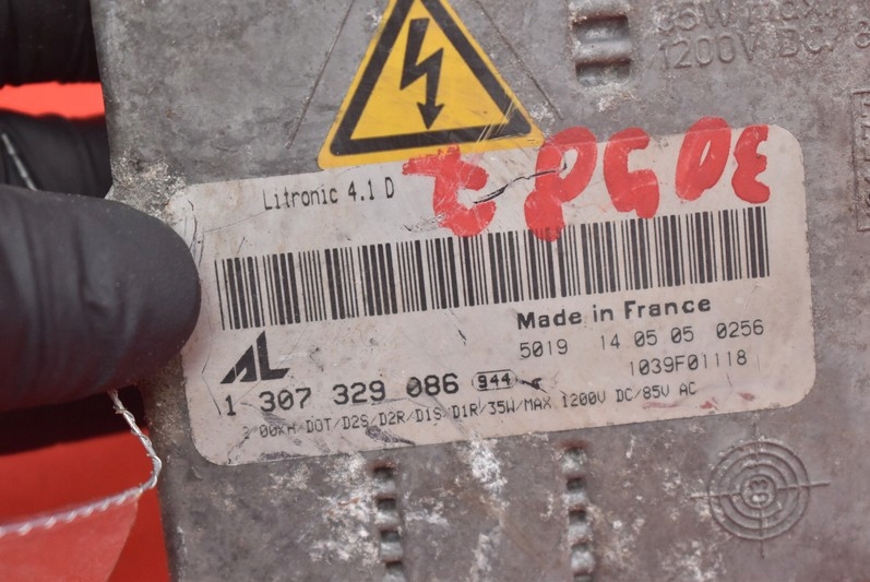 фото №8, Преобразователь ксенон ксенон левая 1307329086 mazda 6 1 i gg 05-07