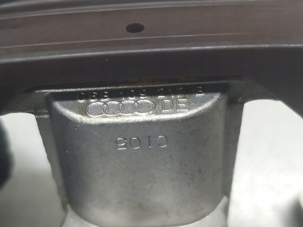 Колесо розподільного валу варіатор faz 2.0 b alt 20v passat b5 a4 b6 130km 06b109088c Доставка