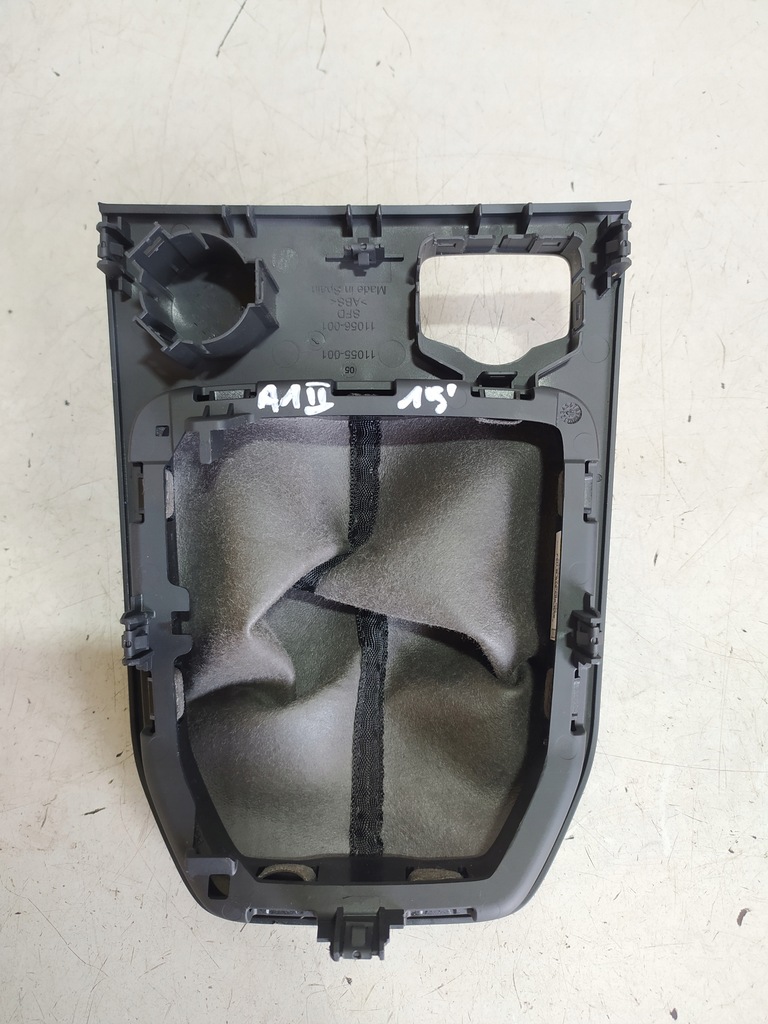 фото №4, Audi a1 ii 82a чохол перемикання передач 19-