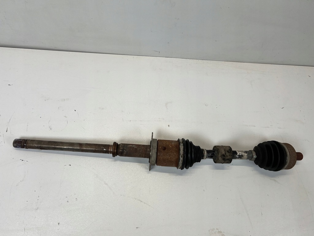 фото №1, Volvo xc60 ii 2.0d привідний вал права p32240710