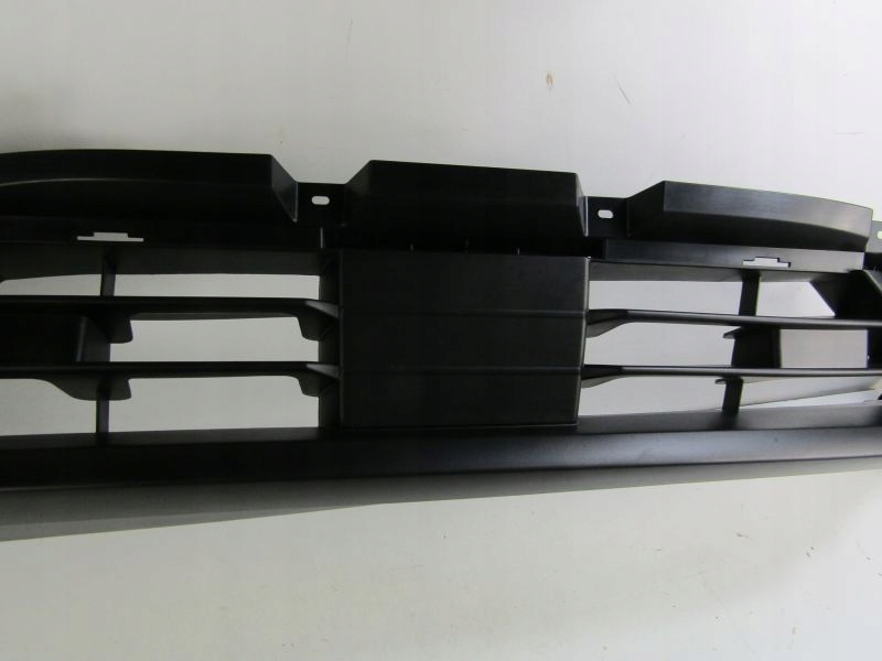 Juke f16 решітка решітка  накладка бампера перед Зі Шроту