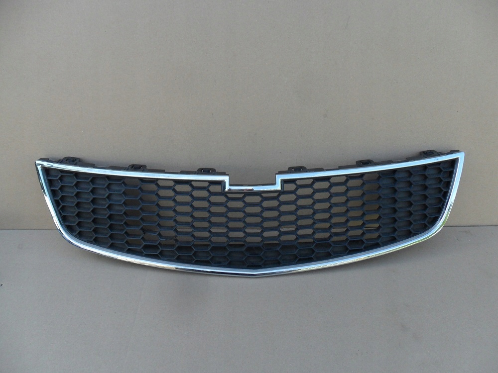 фото №14, Chevrolet cruze j300 2011 2012 решітка радіатора бампера