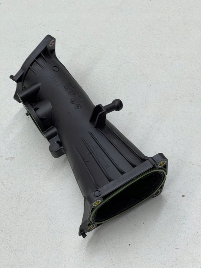 фото №7, Audi a7 a6 c7 3.0 tdi шланг труба wąż воздухозаборник воздуха коллектор