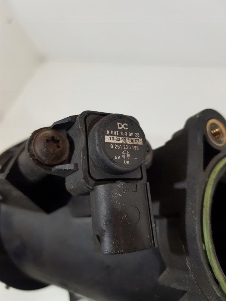 Колектор впускний  a6510900037 mercedes w204 2.2cdi Доставка