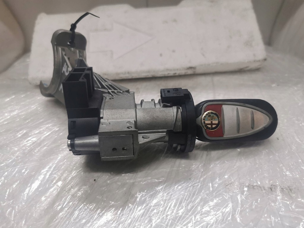 фото №1, Замок зажигания alfa romeo mito 01098401 all/d/2