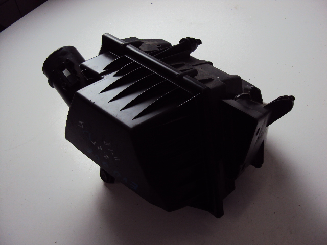 фото №2, Корпус фільтра повітря range rover evoque 2.2d