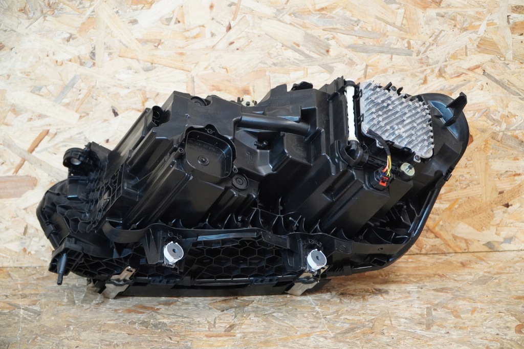 Фара фонари full led 5a8e105 5a8e106 bmw x5 m g05 24r lci новая  0km оригинал Цена