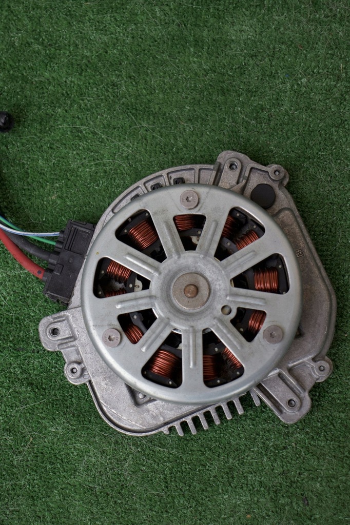 фото №2, Land rover range rover evoque l551 двигатель вентилятора радиатора 500160208