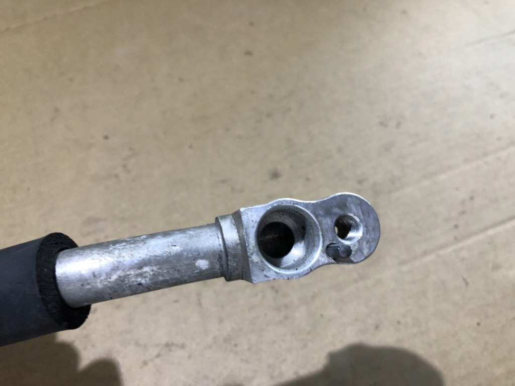 фото №3, Шланг кондиціонера range rover iii l322 vogue 3.6 7h42-19972-cb