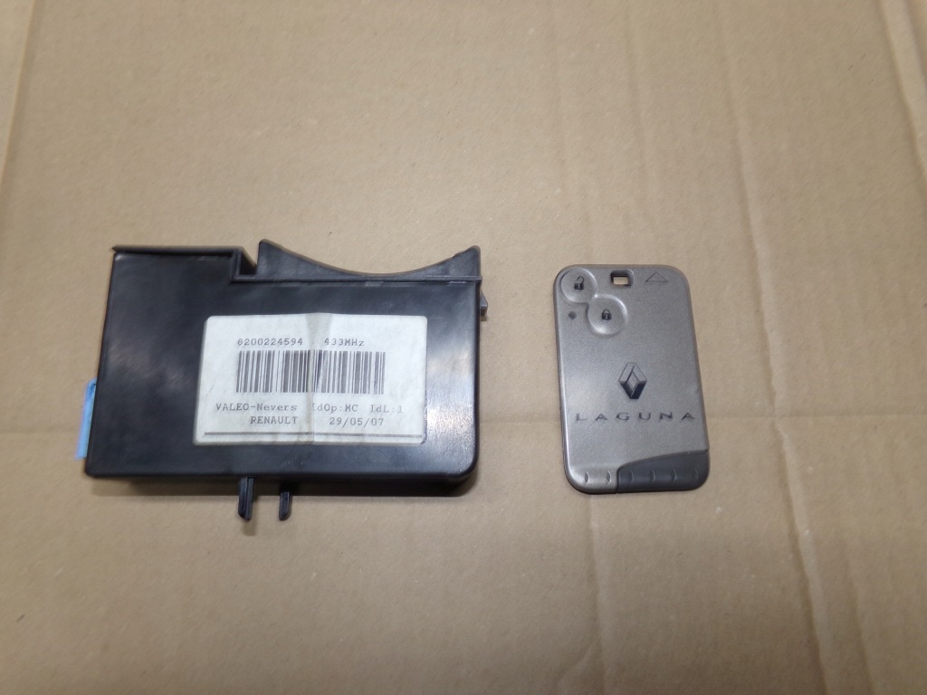 Купить Считыватель карта renault espace iv 8200224594