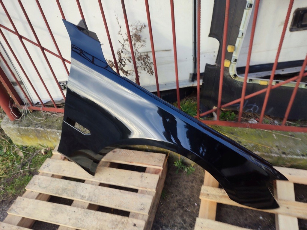 фото №10, Крыло правый aluminiowy bmw 7 f01 f02 10.08-1.16r лак 668 glanz schwarz