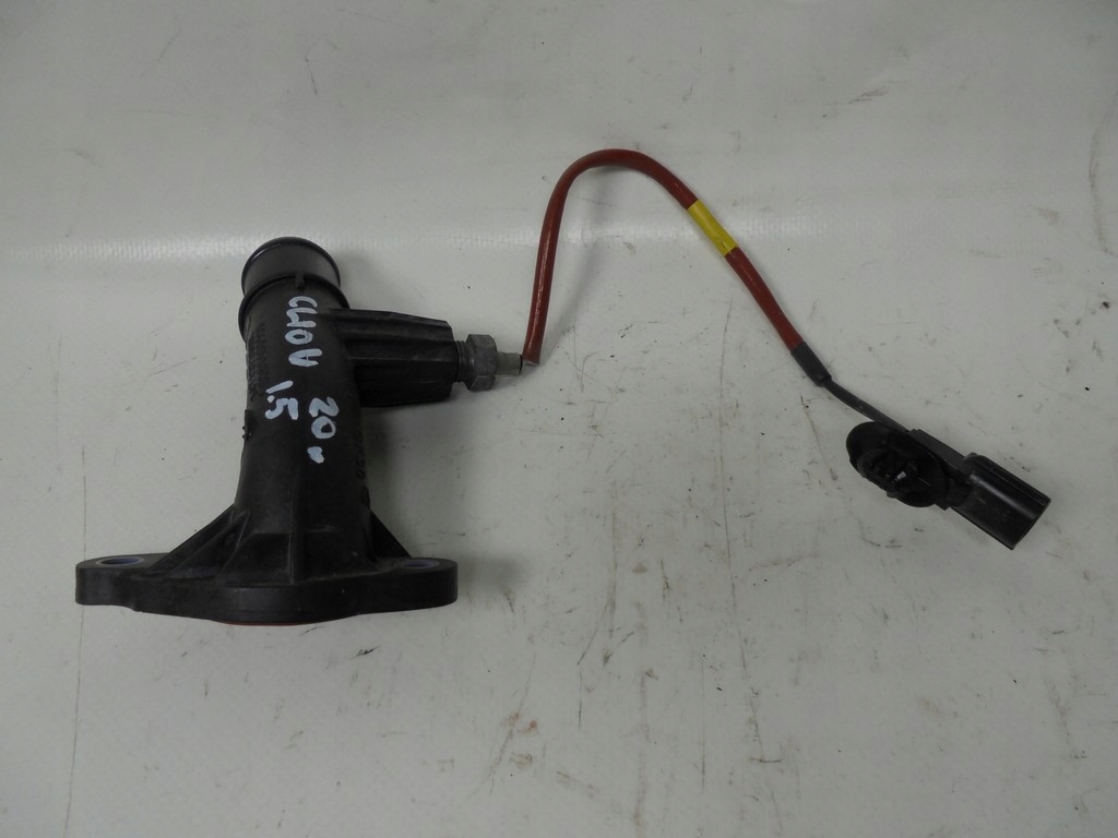 фото №1, Патрубок труба термостата води renault clio 5 v 1.5 blue dci 20r 147137396r