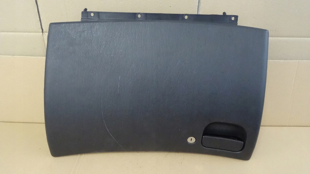 фото №1, Chrysler 300m бардачок пасажира