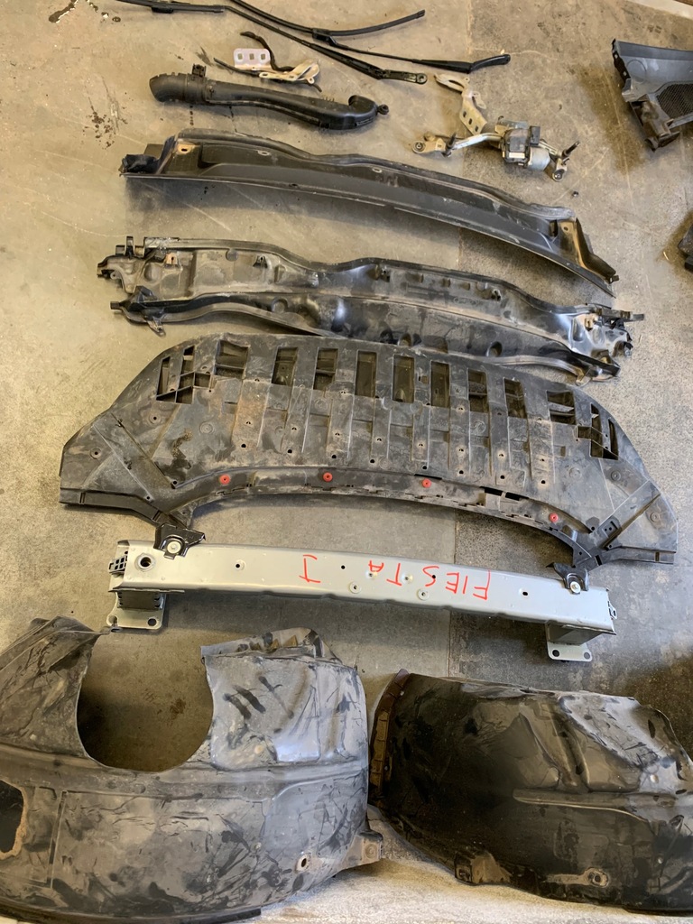 фото №15, Ford fiesta mk8 vignale kompletny перед радіатор бампер капот крила