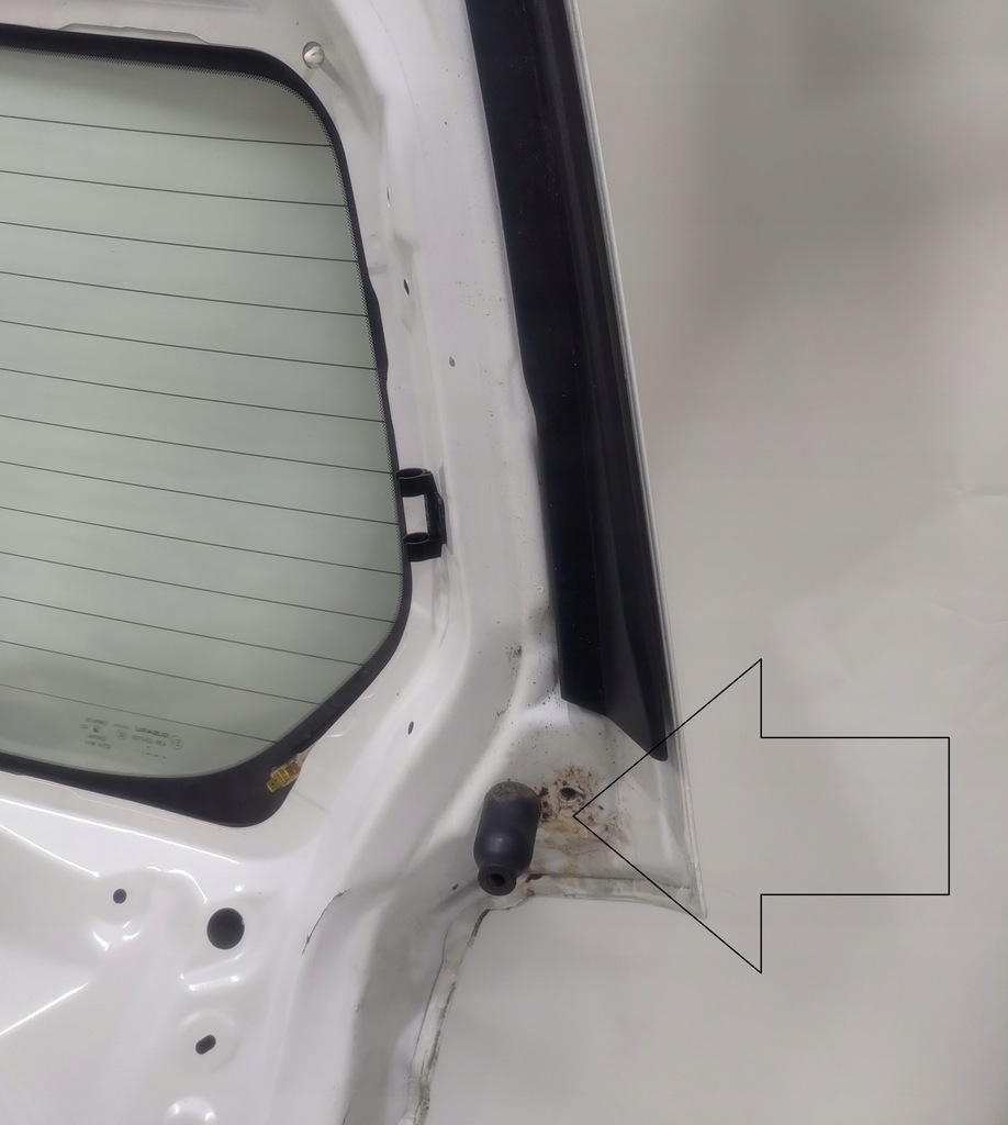 фото №1, Subaru forester iv sj 12-odbój крышки багажника