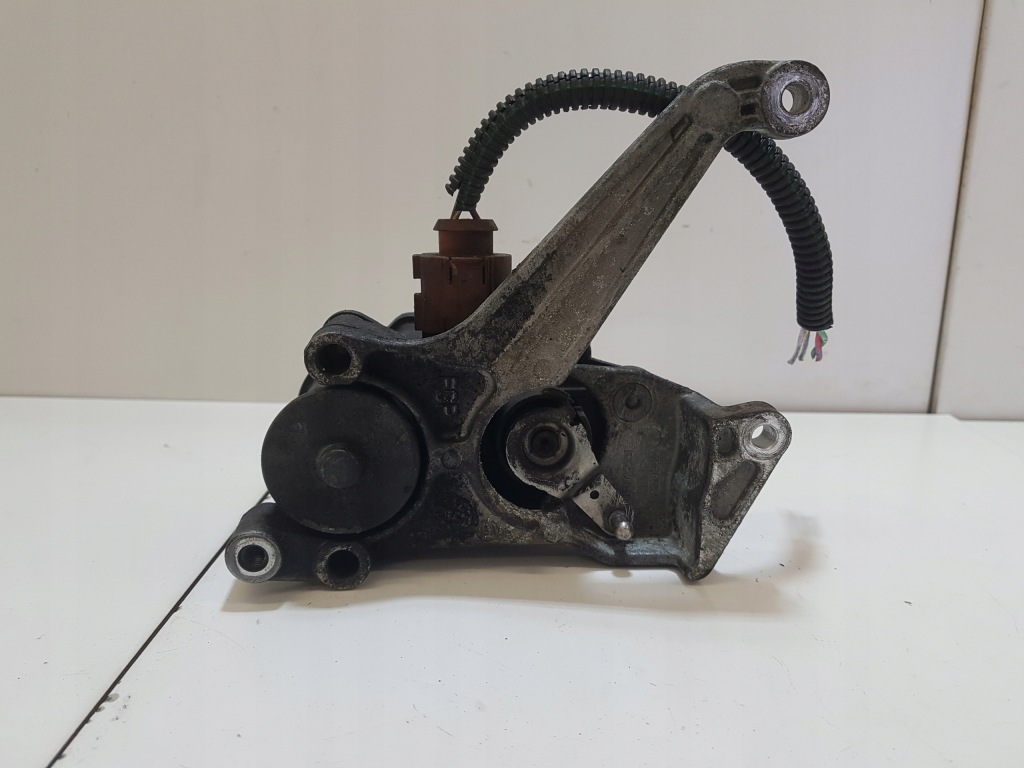 фото №1, Регулятор заслонка коллектор opel zafira b 55199915