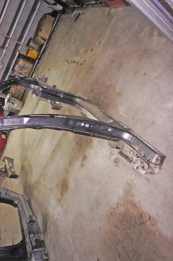 фото №5, Ng302 ford transit courier поріг блок двигуна b правий