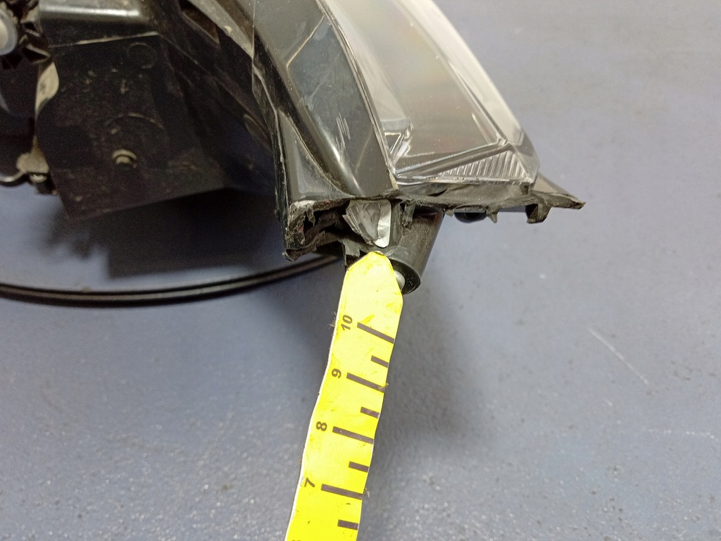 фото №7, Honda cr-v v 19- фара правый full led eu