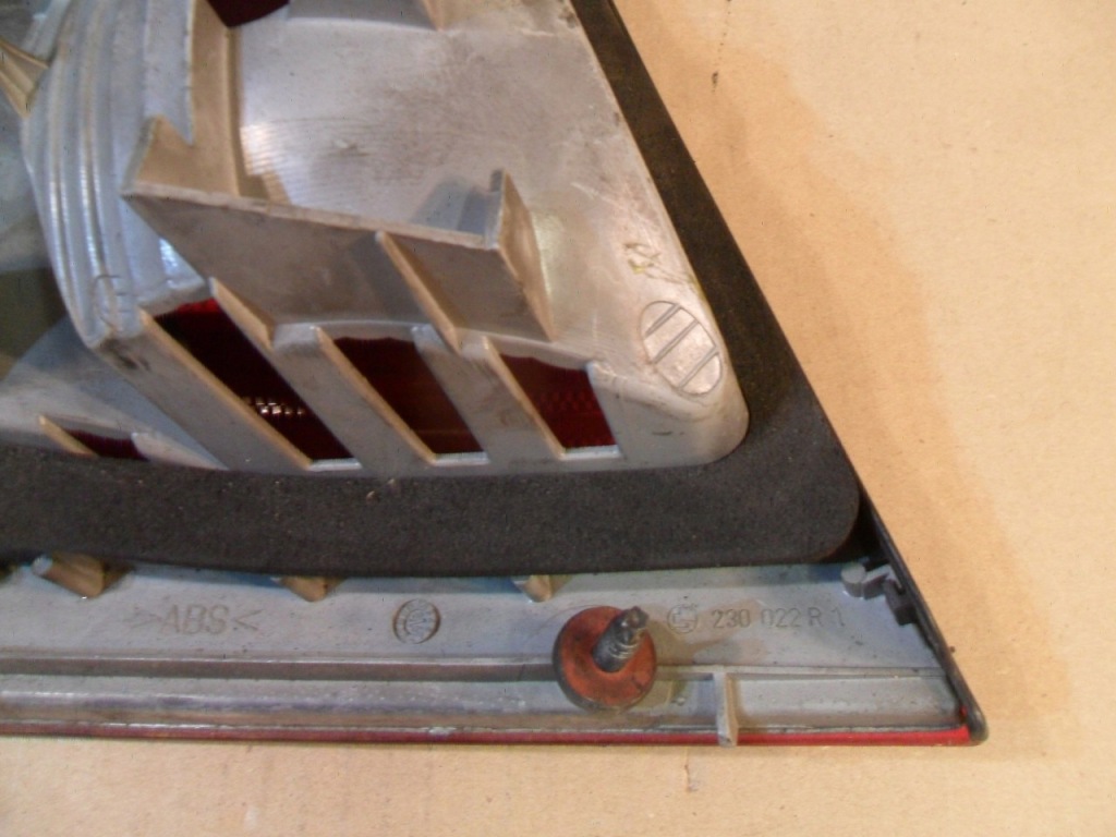 фото №10, Bmw 3 e46 sedan лампа права задня задня 8364922