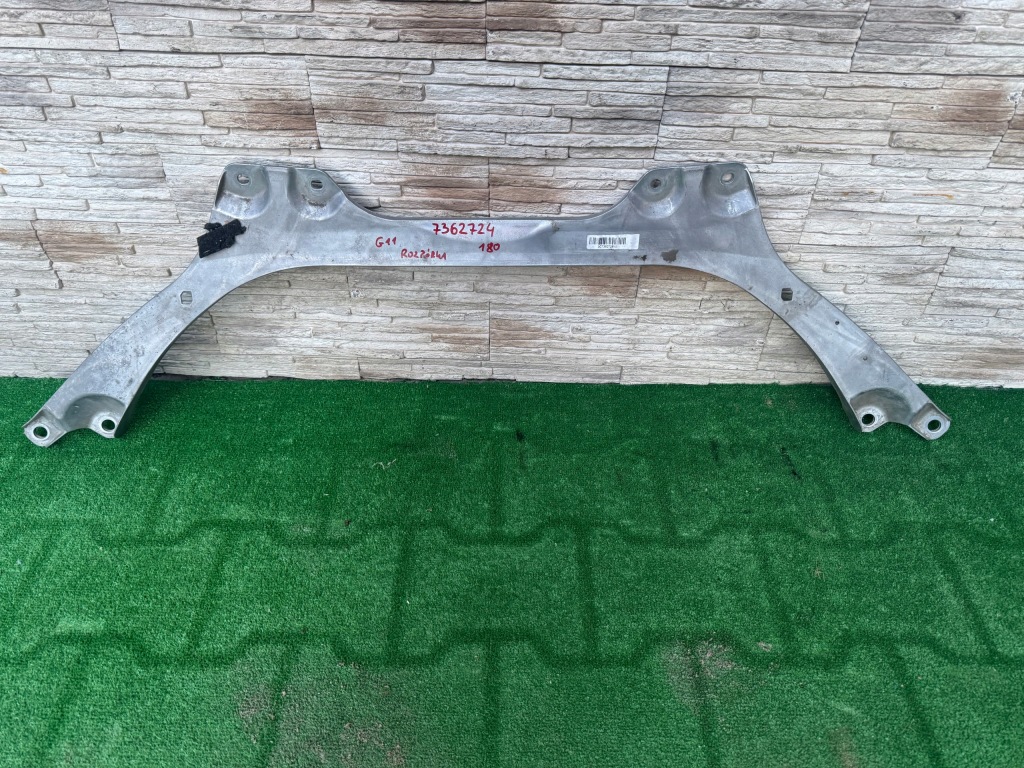 Купить Распорка bmw 7 g11 7362724