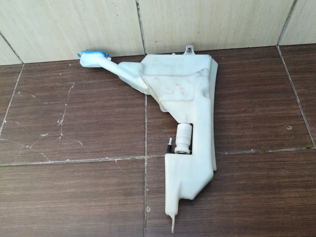 Купить Бачок бак омывателя mini cooper r50 r52 r53 01-06