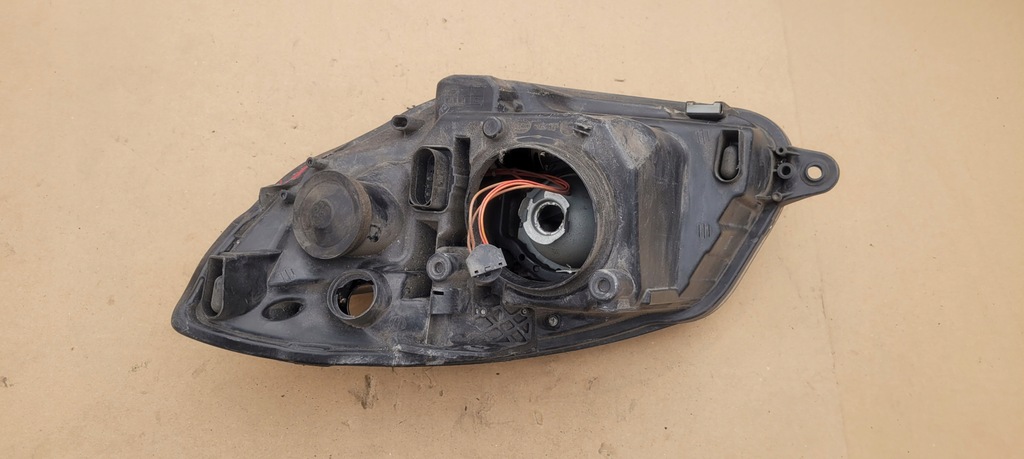 фото №9, Skoda fabia ii лампа передня права фара / 1375