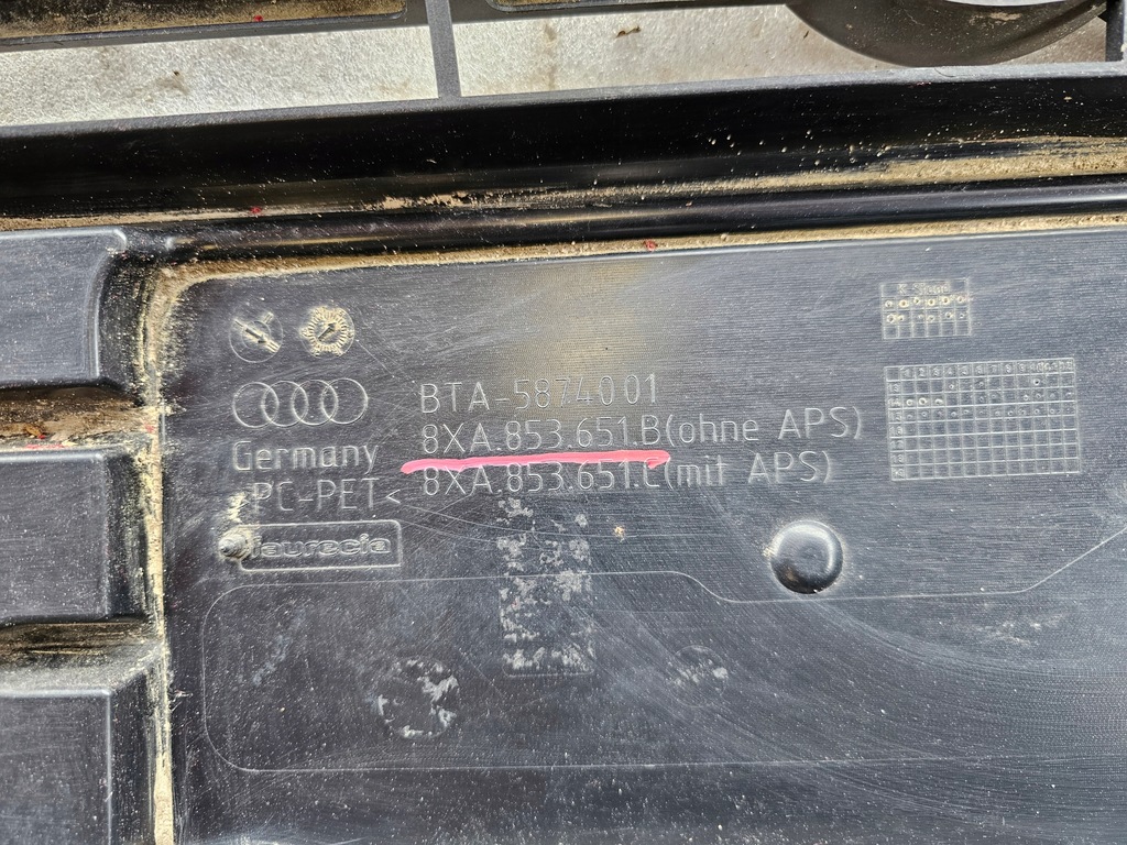 фото №14, Audi a1 8x lift бампер решётка радиатора передний перед 8xa807437c
