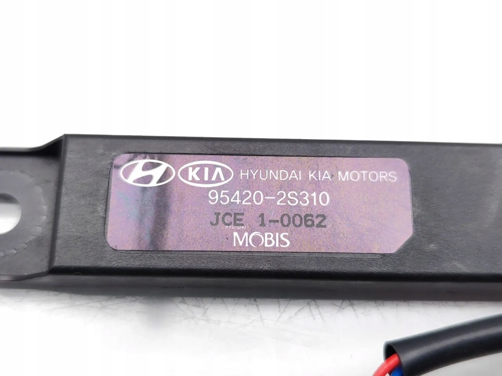 фото №7, Hyundai ix35 усилитель антенны 2014 suv 4/5dr 95420-2s310 10-23 1.7 crdi