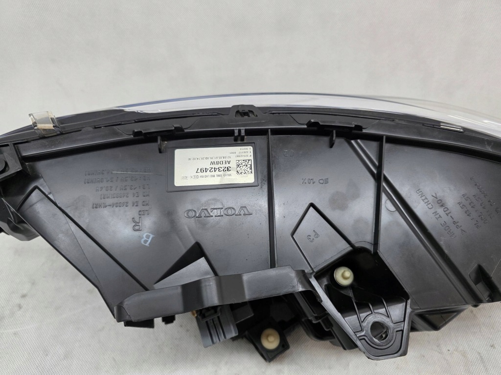 Volvo xc90 2 2 2014+ фара правый  перед full led mid европа 32342497 Киев