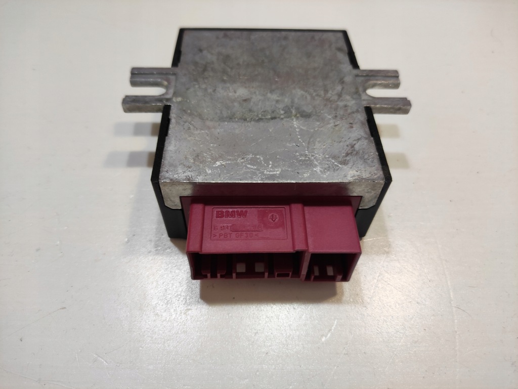 фото №1, Bmw f01 f15 f20 f30 блок управления насоса топлива 7411596