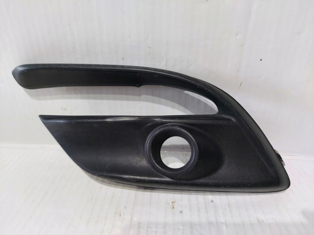 фото №1, Mazda 3 bn 17-19 lift решётка противотуманной фары левый перед