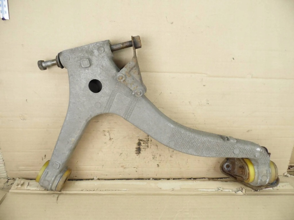 фото №1, Alfa romeo 166 рычаг задний правый